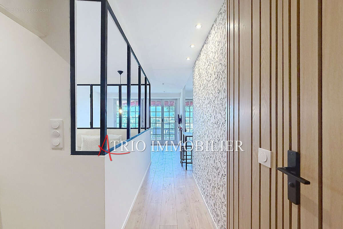Appartement 32 m² à Cagnes-Sur-Mer  - photo 2