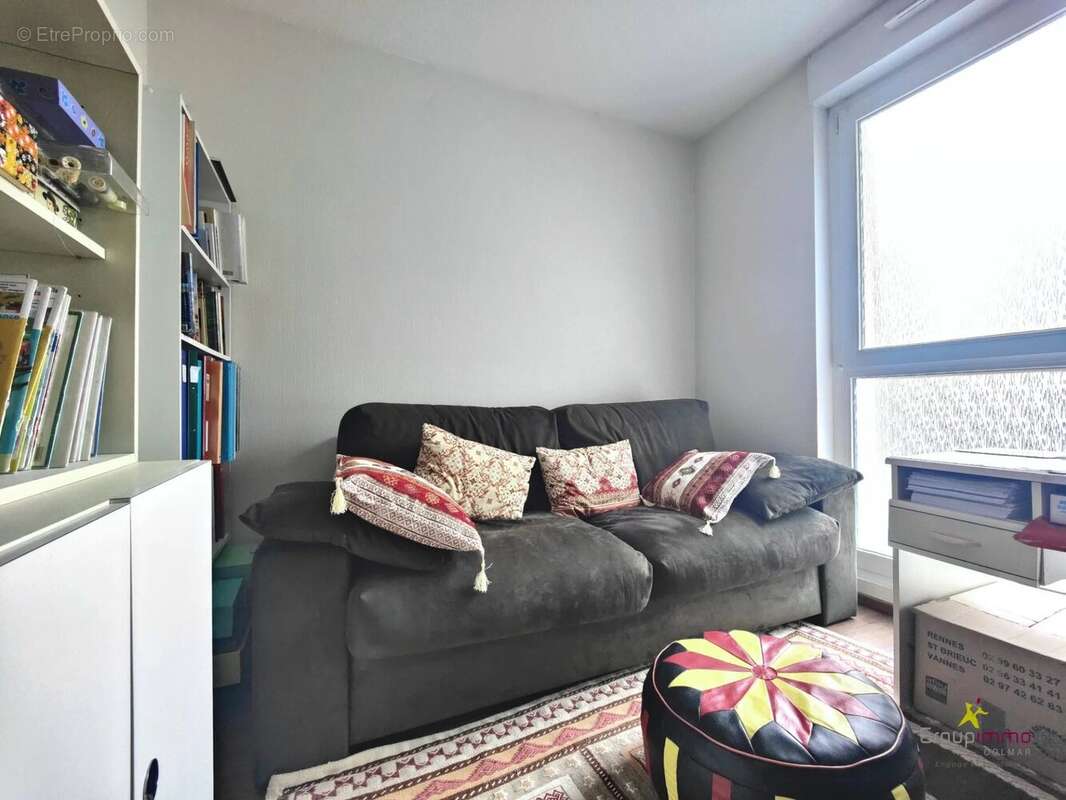 Appartement T3 - 73m² - Parking en sous-sol - Terrasse - photo 7