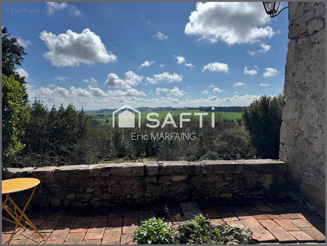 Photo 1 - Maison à LA SAUVETAT