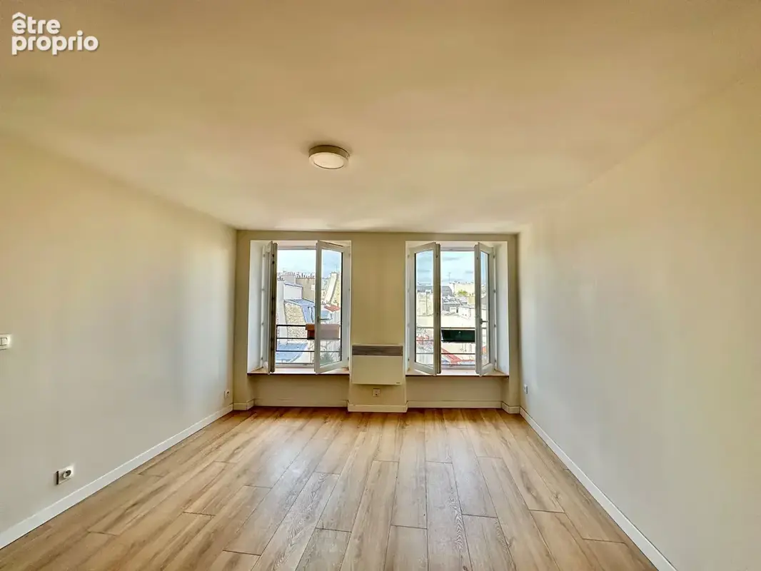 Appartement à PARIS-11E