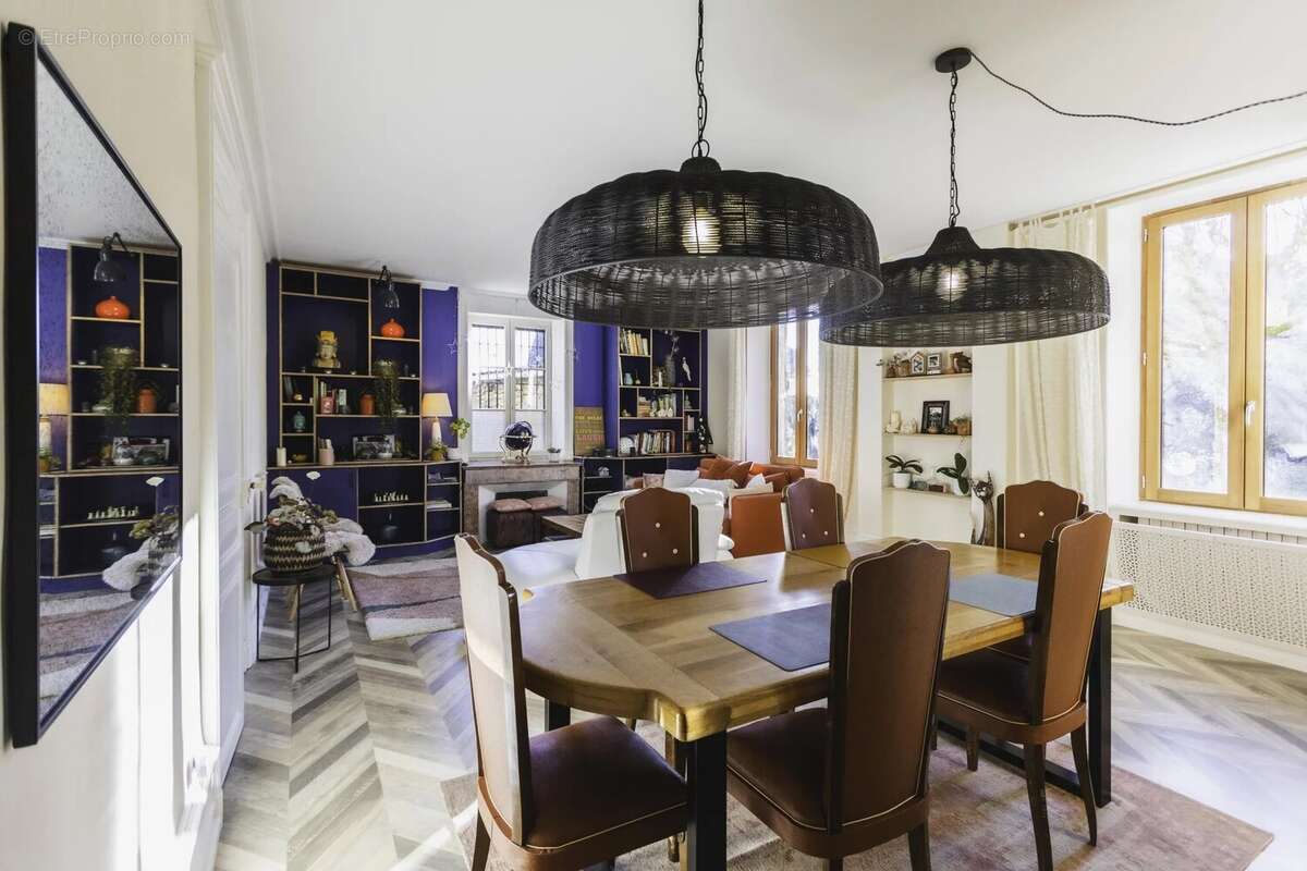 Maison à MONTBAZENS