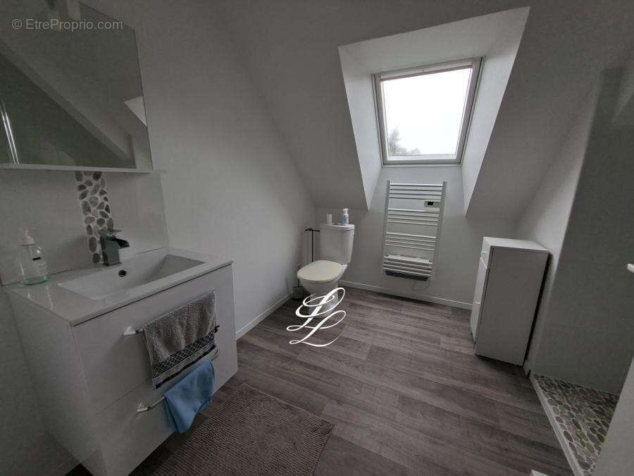 Maison à ETIVAL-LES-LE-MANS