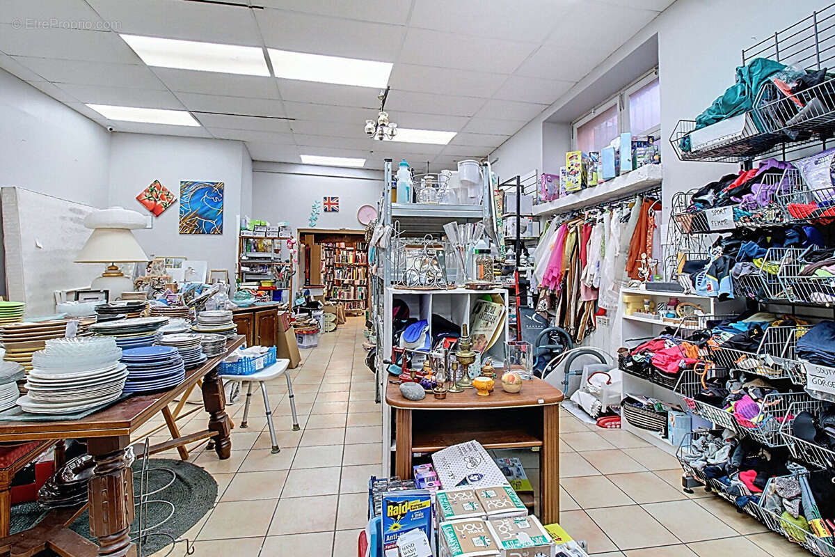 Commerce à DRAGUIGNAN