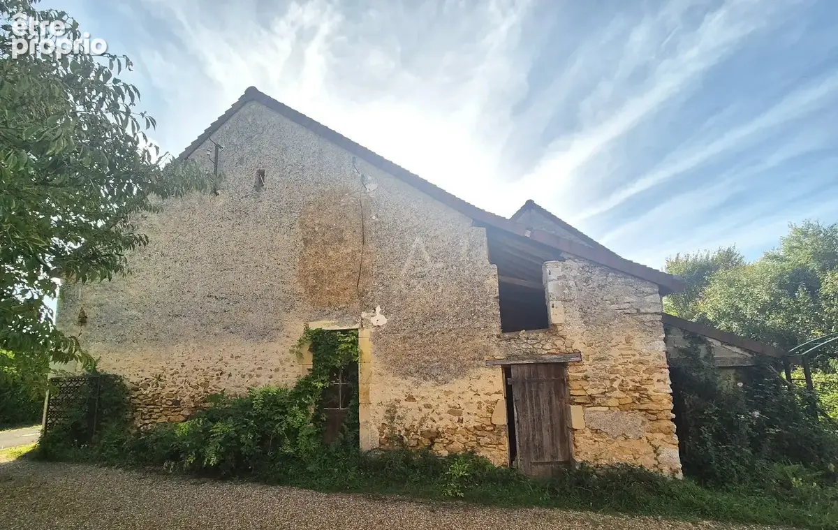 Maison en pierre à rénover - Projet 140 m² - Terrain 6300 m² - photo 4