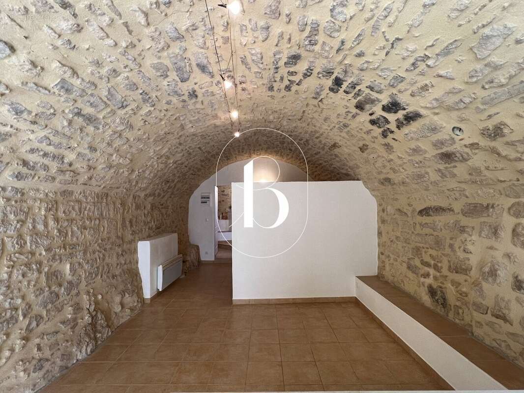 Appartement à VAGNAS