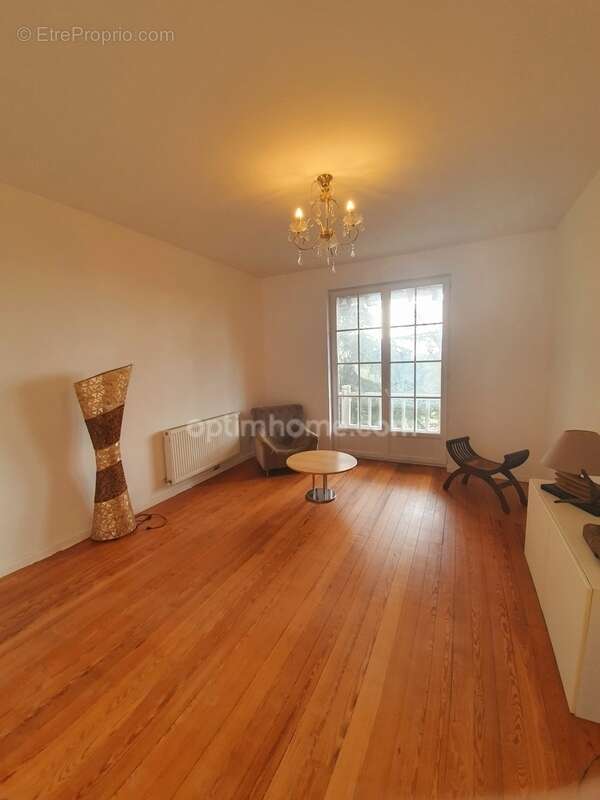 Maison à MONTMORENCY