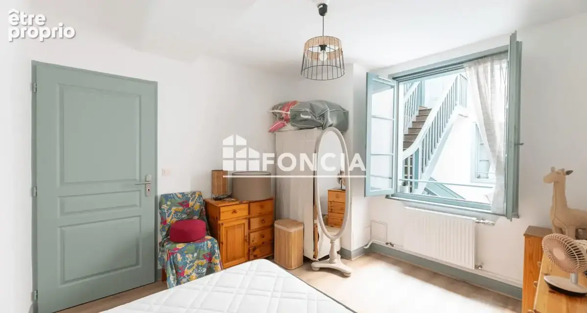 Bayonne Centre Historique - T3 72m² rénové sous deux clés cave 17m² - 260 000€ - photo 3