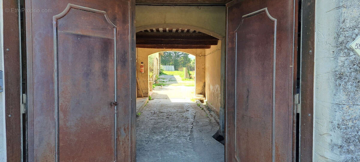 Mas a restaurer village de lagnes - photo 17