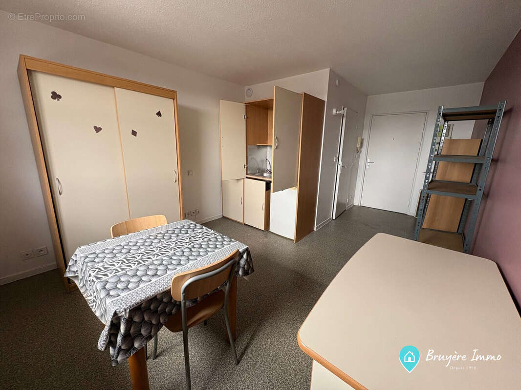 Appartement à AULNOYE-AYMERIES