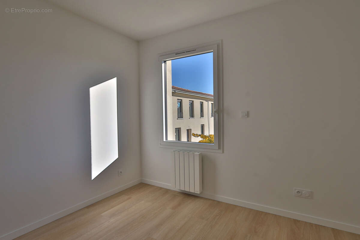 Appartement à PONT-EVEQUE