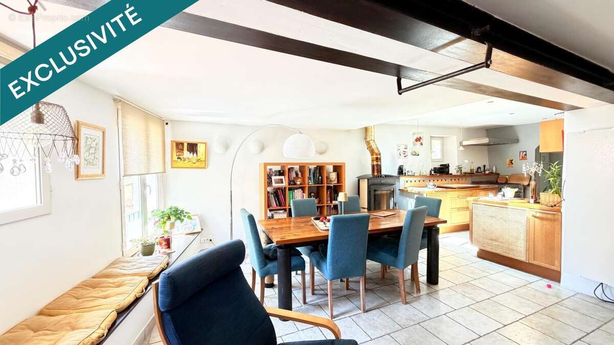 Maison 125 m² à Cucuron  - photo 2