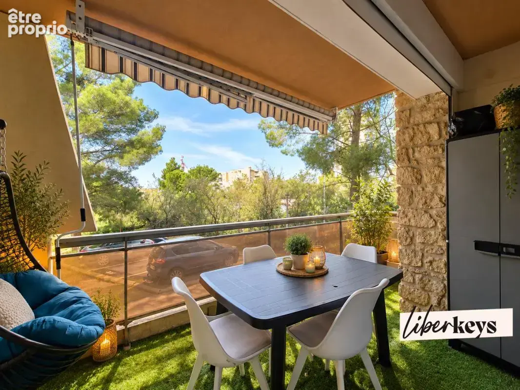 La Pompignane - T4 rénové 82 M², 3 chambres, terrasse, parking et cave - photo 3