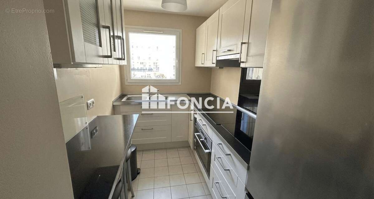Appartement à MARSEILLE-8E