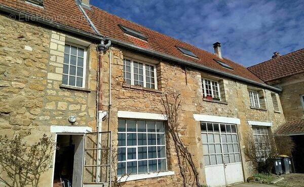 Appartement à BOISSY-L'AILLERIE