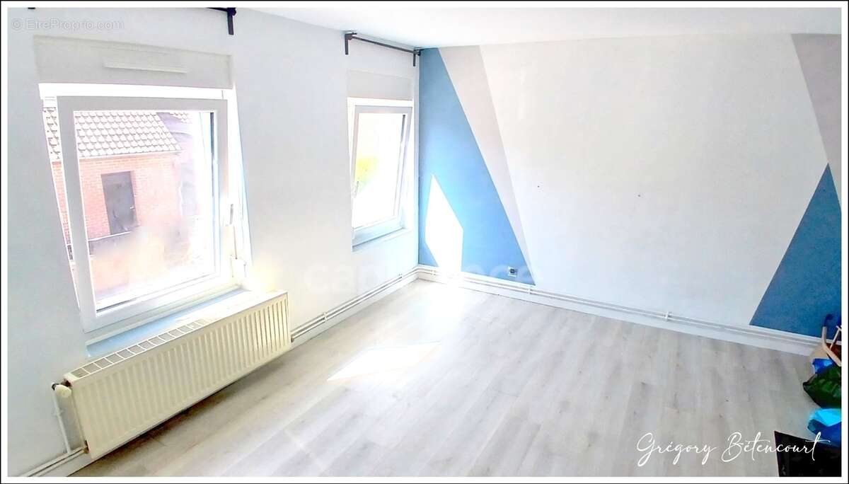 Immeuble à usage de commerce et d'habitation vendu loué - photo 14