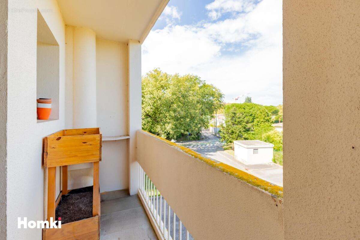 Appartement à RAMONVILLE-SAINT-AGNE