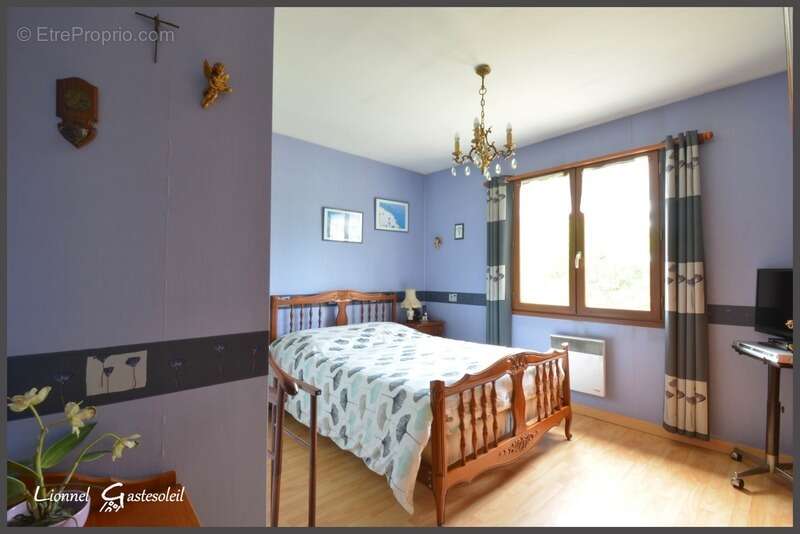 Maison à PORT-SAINTE-FOY-ET-PONCHAPT