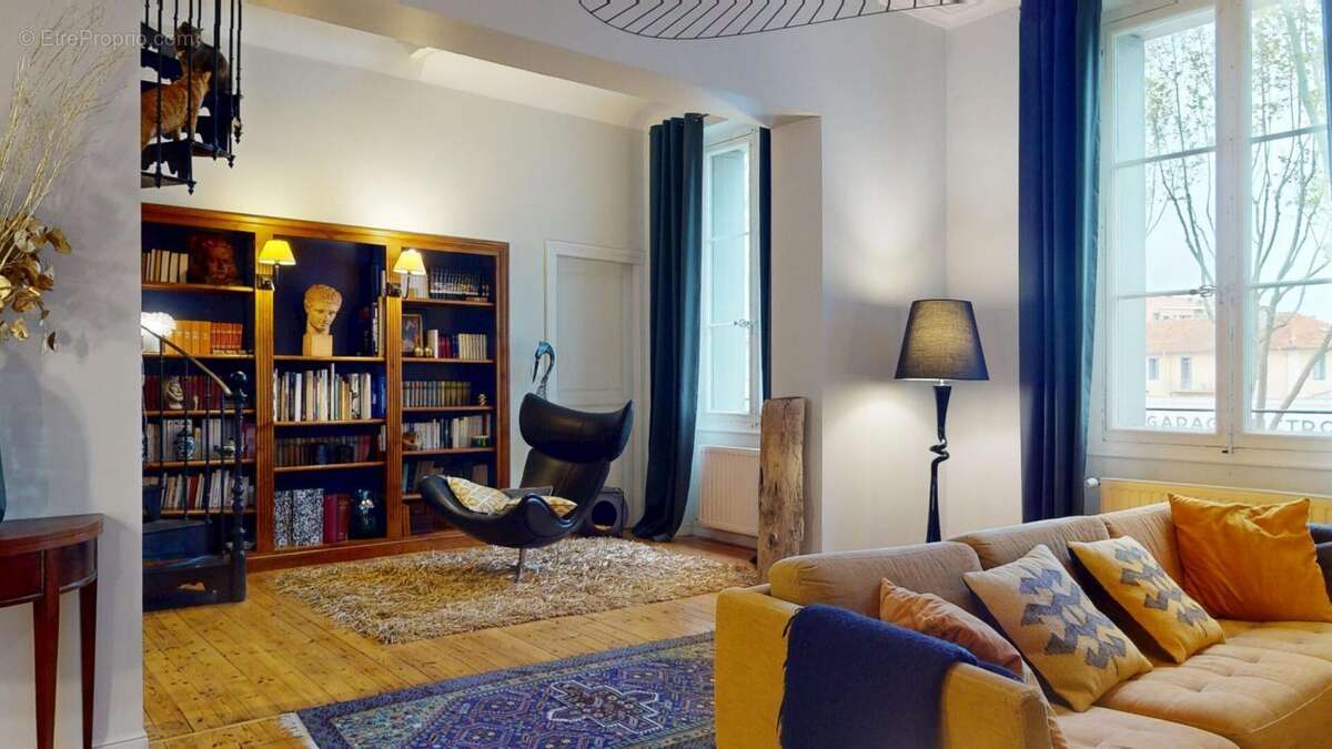 Appartement à CARCASSONNE