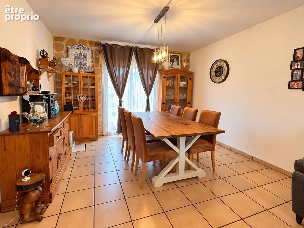 Maison familiale avec sous-sol total et jardin à l'abri des regards ! - photo 3