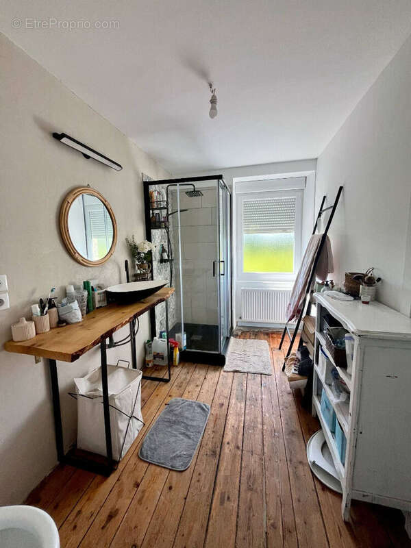 Maison à DOMPIERRE-LES-EGLISES