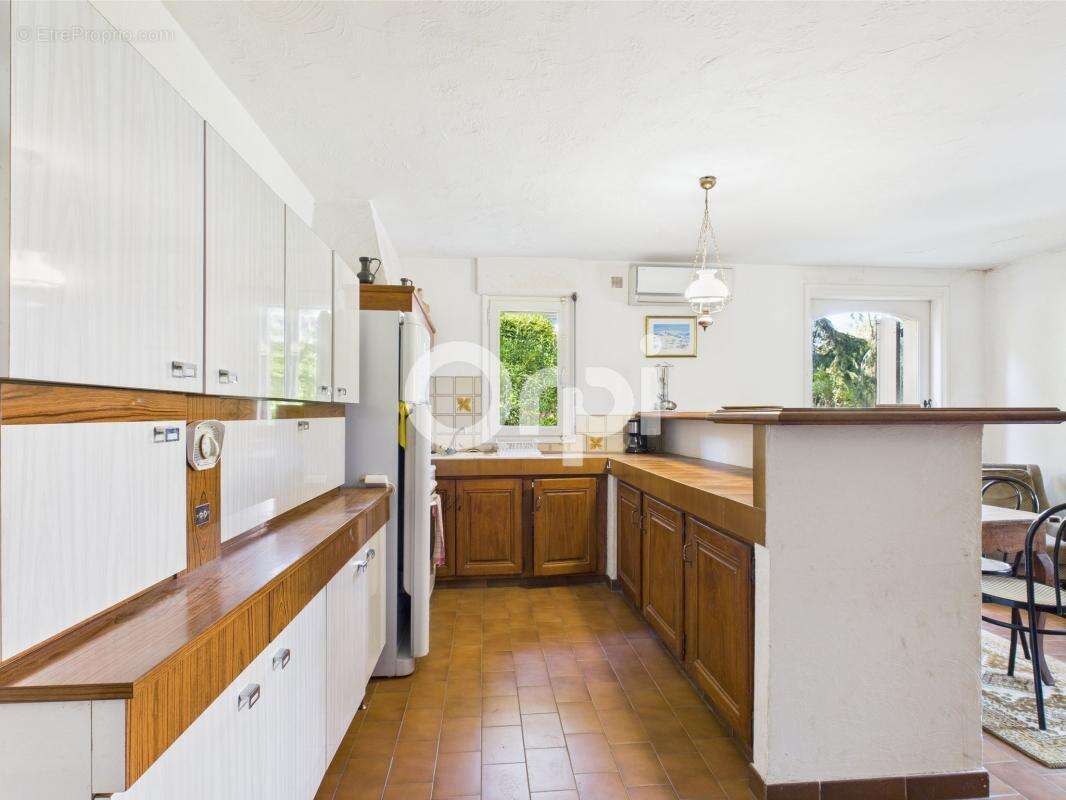 Maison à MANDELIEU-LA-NAPOULE