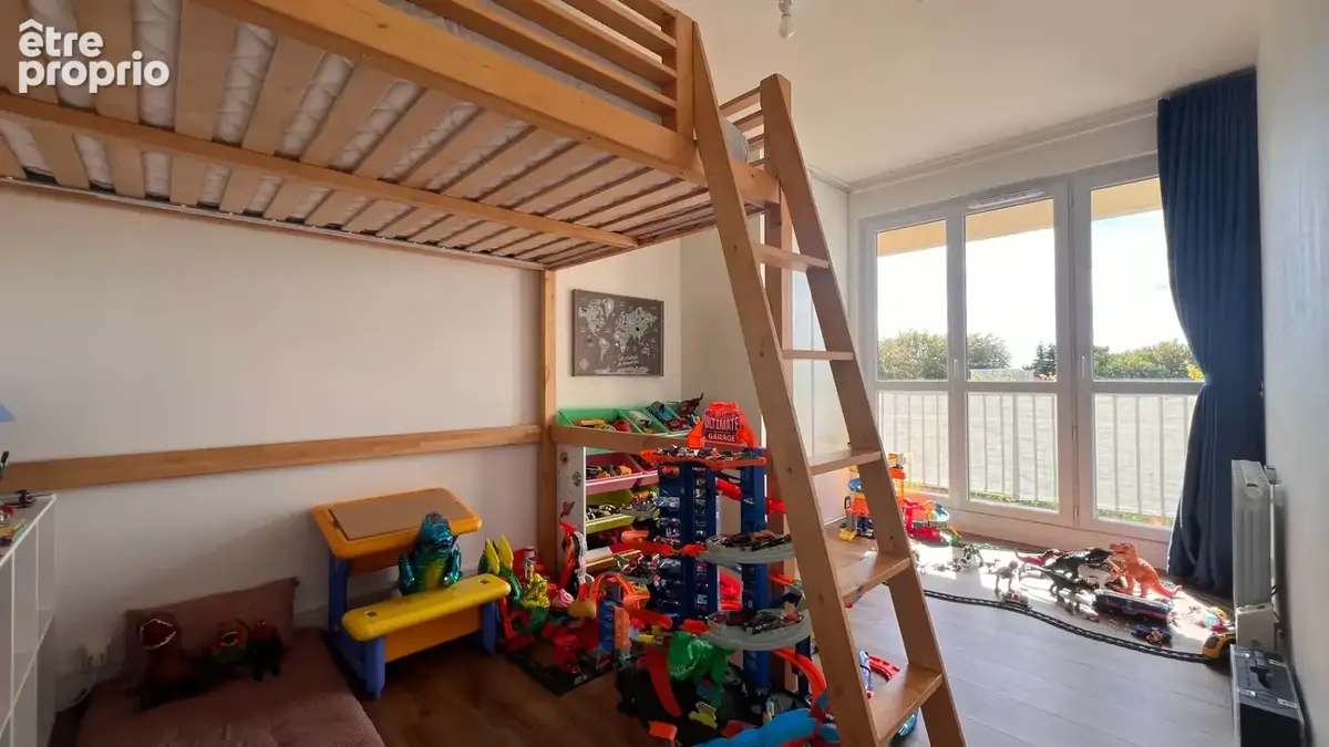 QUIMPER (29) — À VENDRE - Appartement T3 de 60,57 m² AU 6ᵉ et dernier — Balcon - Cave - photo 8