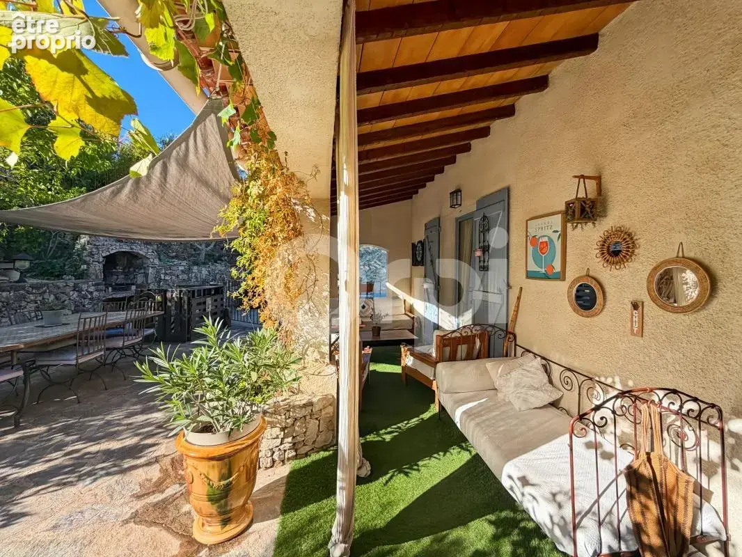 COUP DE COEUR – Maison familiale de 200 m² avec piscine, vue panoramique et T2 indépendant - photo 22