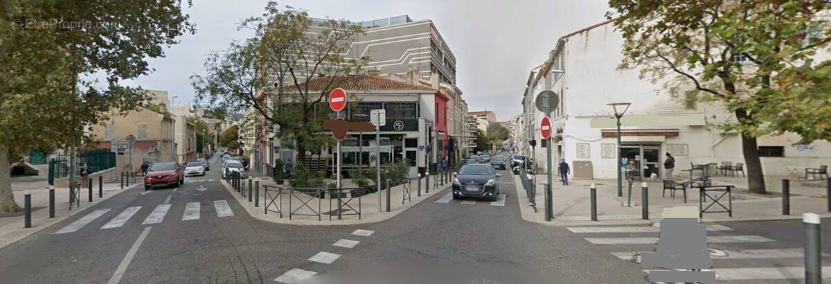 Autre à MARSEILLE-8E