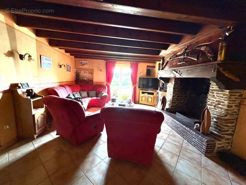 Maison à CARANTILLY