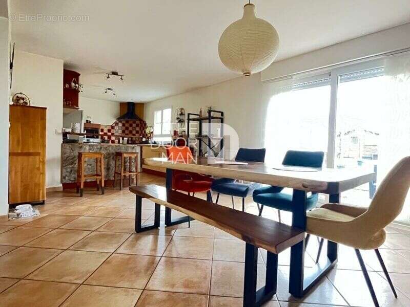 Maison à LIMOURS
