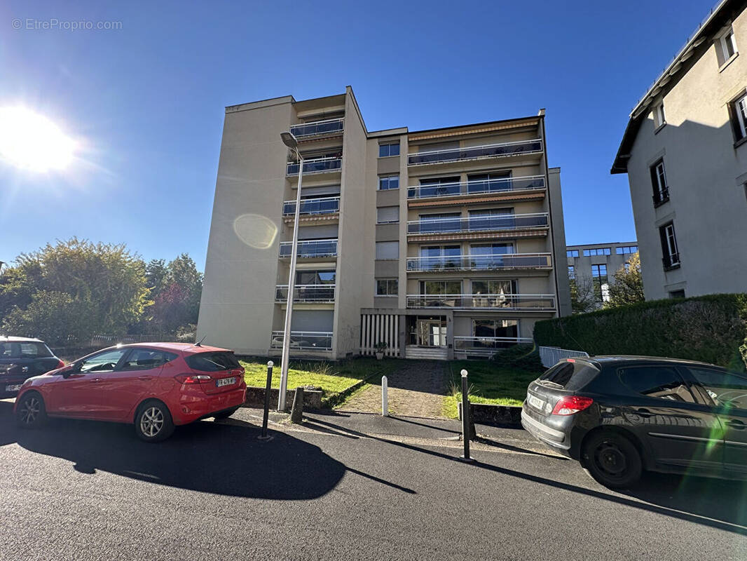 Appartement à AURILLAC