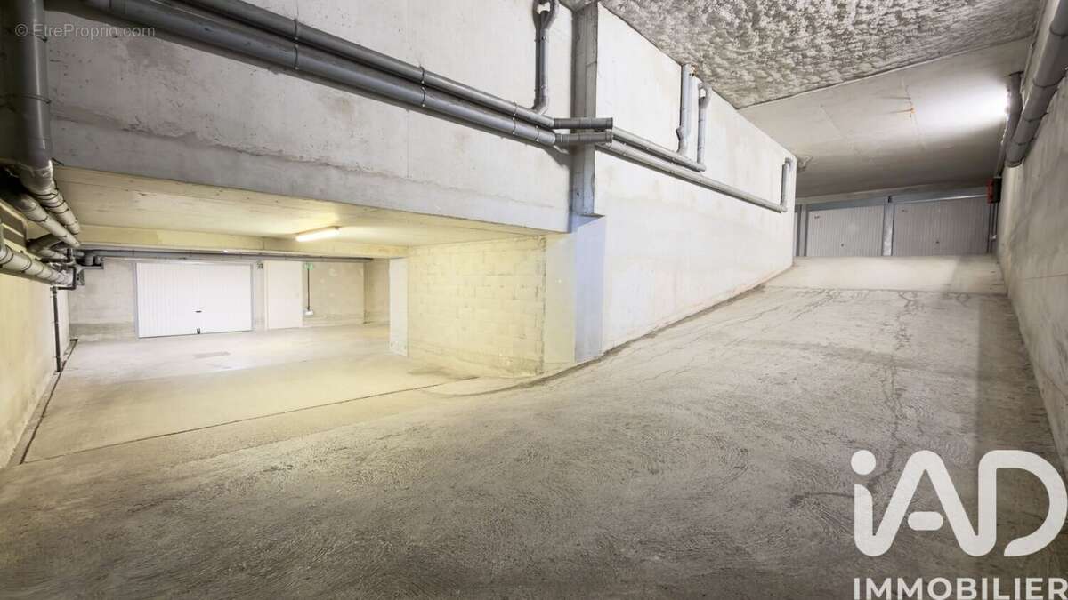 Photo 6 - Parking à NICE