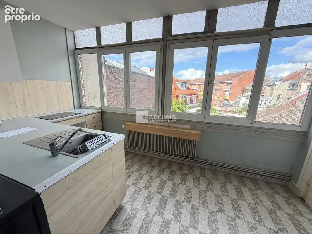 Appartement 3 pièces 52 m² à vendre à Lille (59000) - photo 2