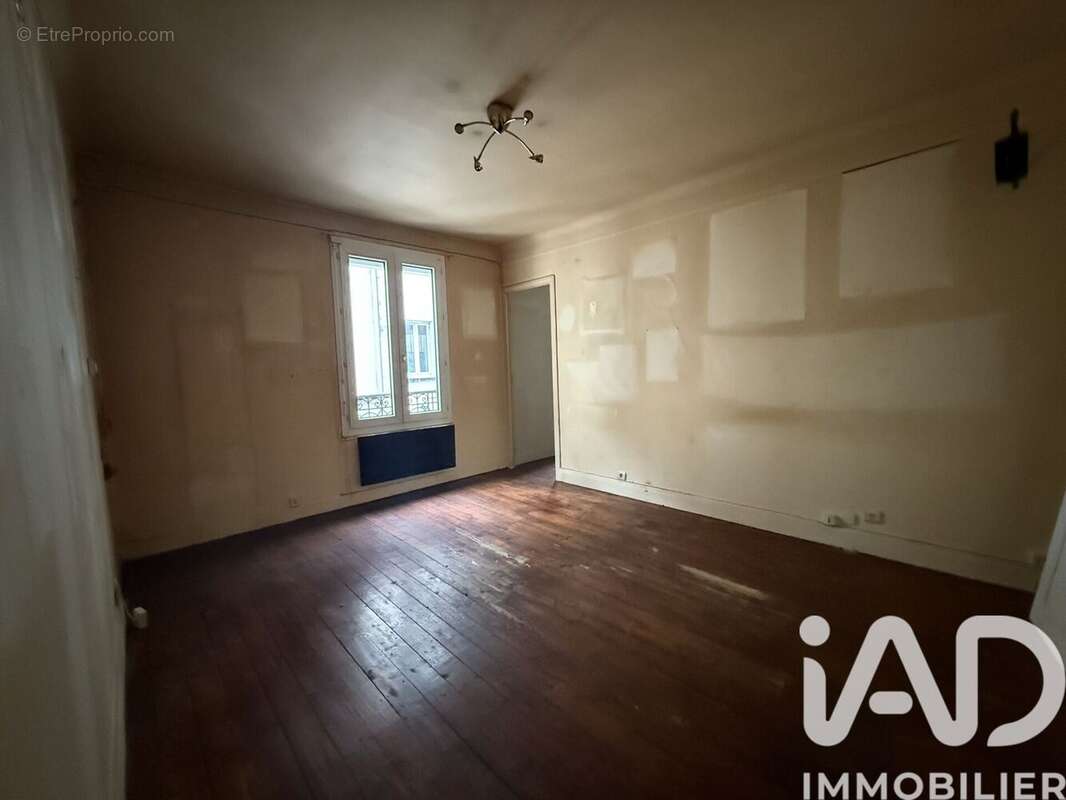 Photo 3 - Appartement à PARIS-18E