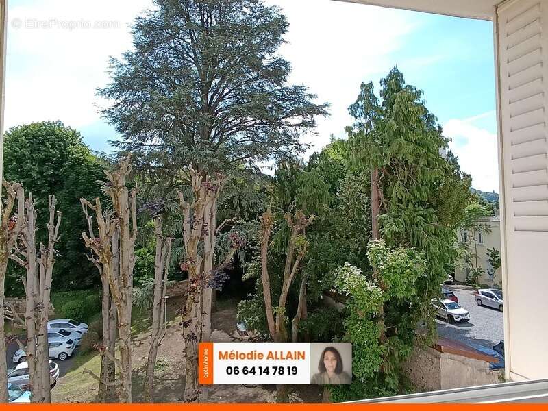 Appartement à VICHY