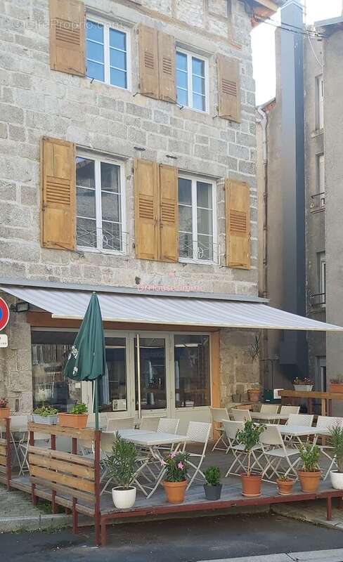 Commerce à SAUGUES