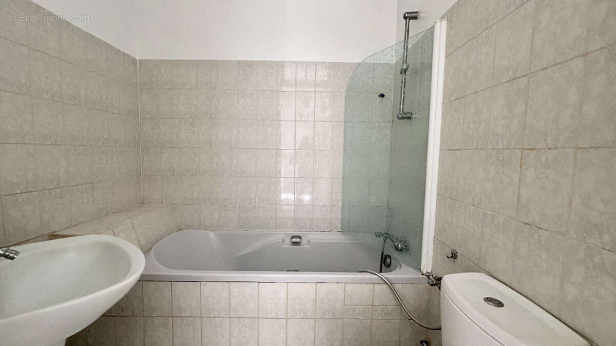 Appartement à CORBEIL-ESSONNES