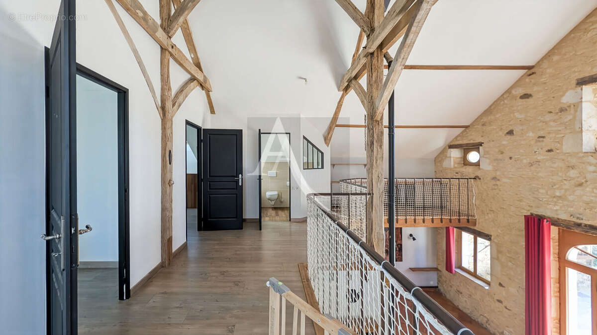 Maison en pierre avec un petit gite indépendant en campagne - photo 12