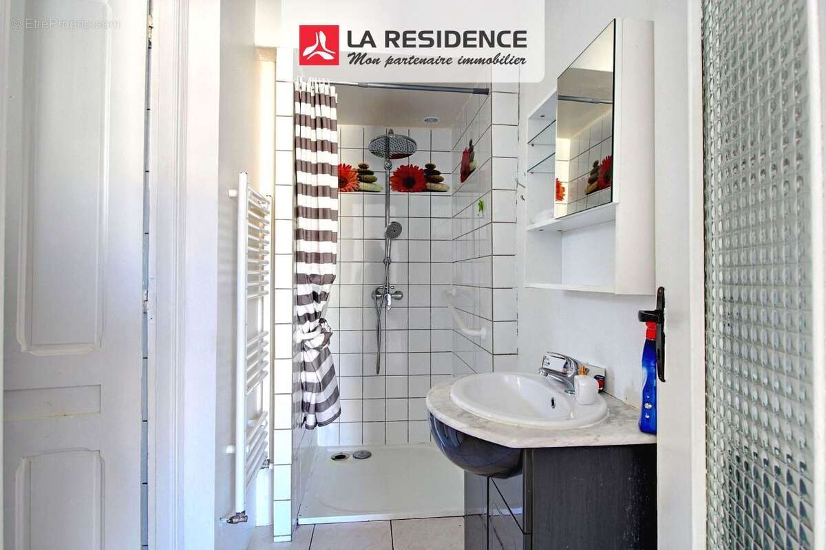 Maison à SAINT-ETIENNE-DU-ROUVRAY