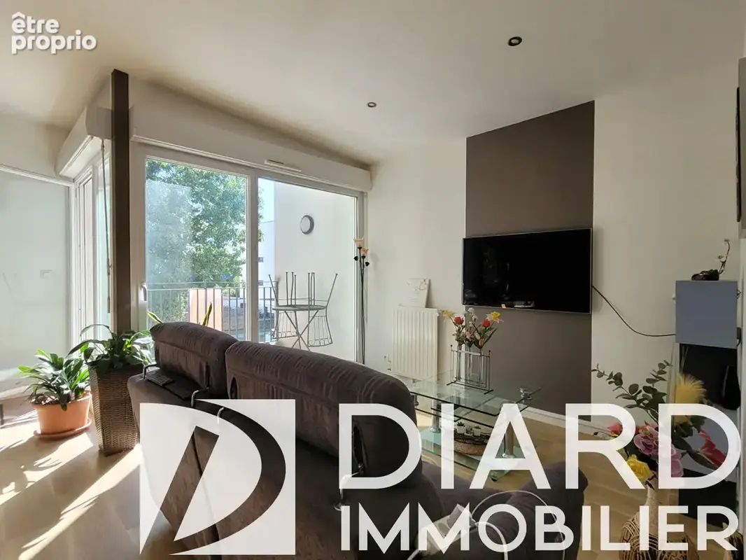 Nouveauté au Cabinet Diard Immobilier ! Bel Appartement type 3 de 67 m² Centre de Servon - photo 3
