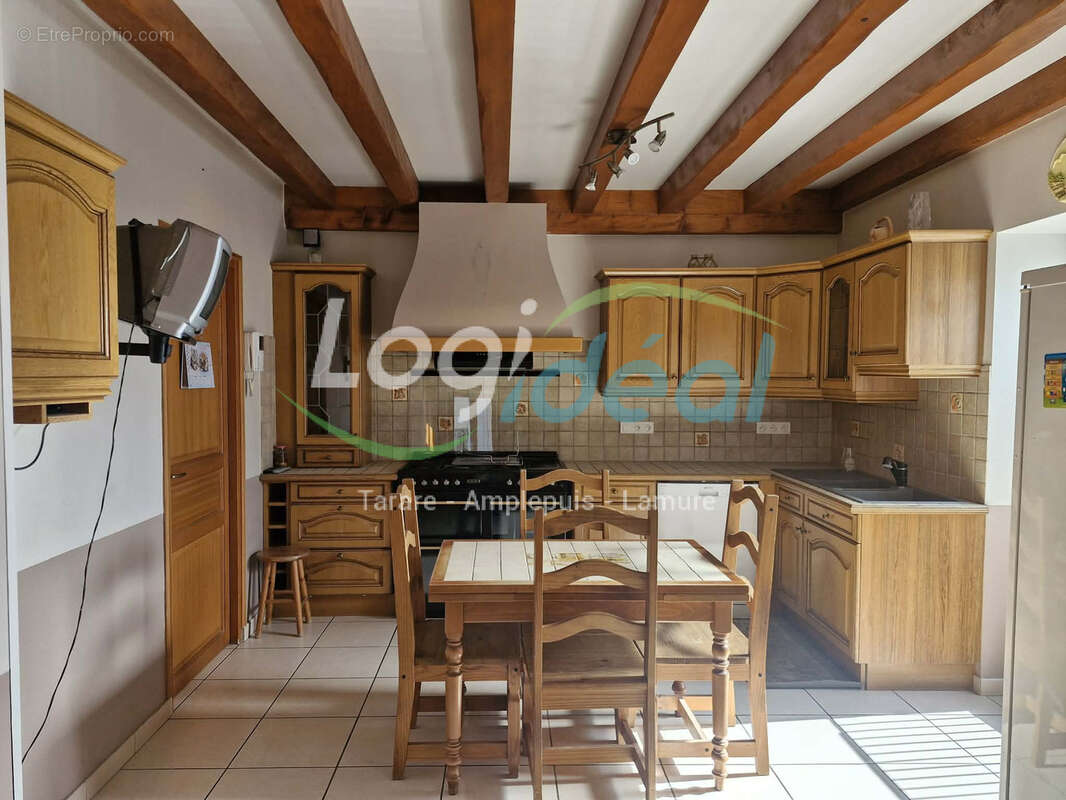 Maison à LAMURE-SUR-AZERGUES