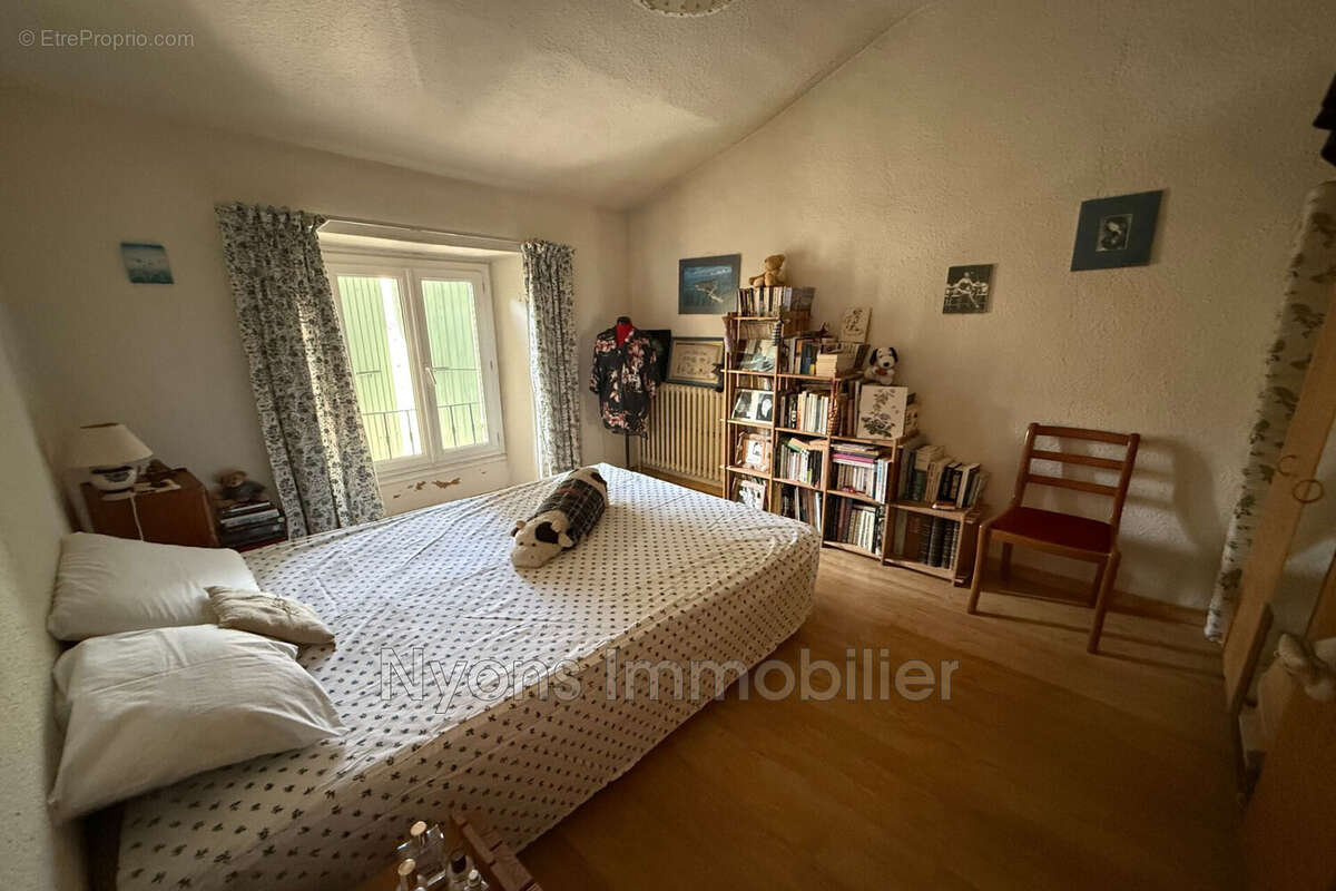 Maison à Nyons  - photo 7
