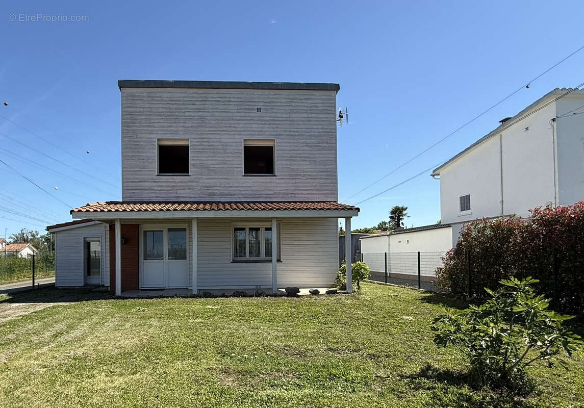 En exclusivité ! Maison T5 de 147 m2 avec jardin ! - photo 17