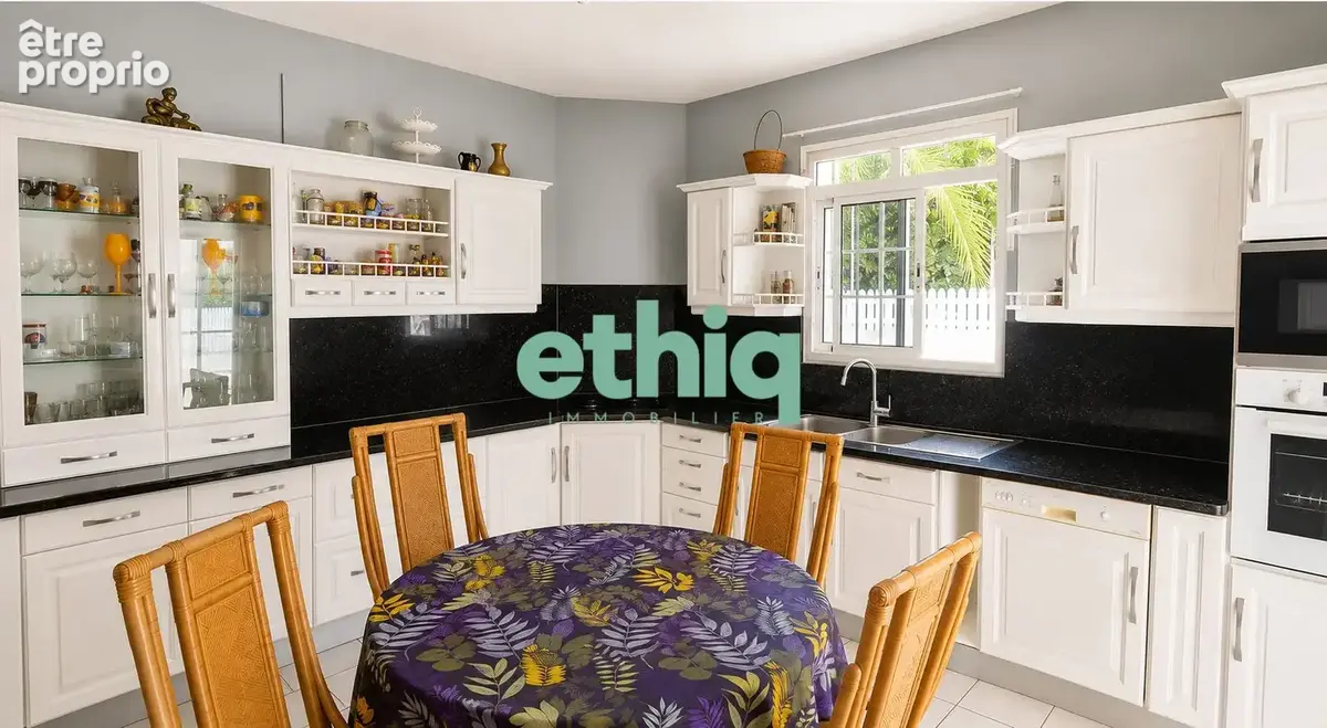 Maison 500 m² à Le Moule  - photo 6
