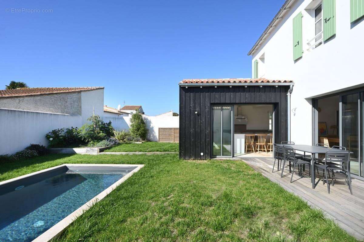 Maison à SAINT-MARTIN-DE-RE