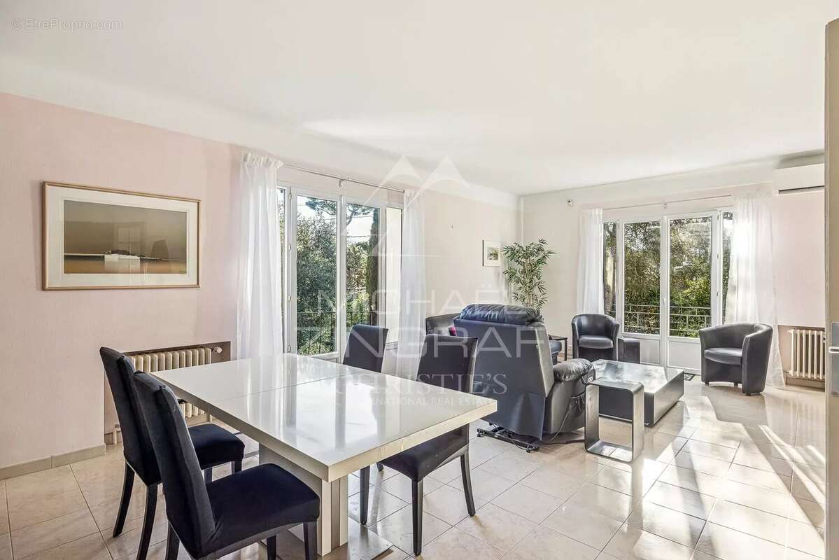 Maison à ANTIBES