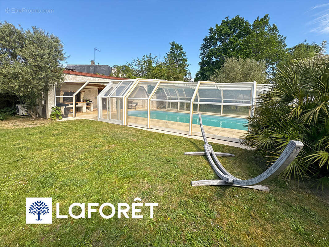 Maison 6 pièces quartier gare avec piscine à vendre à Sainte-Geneviève-des-Bois - photo 10