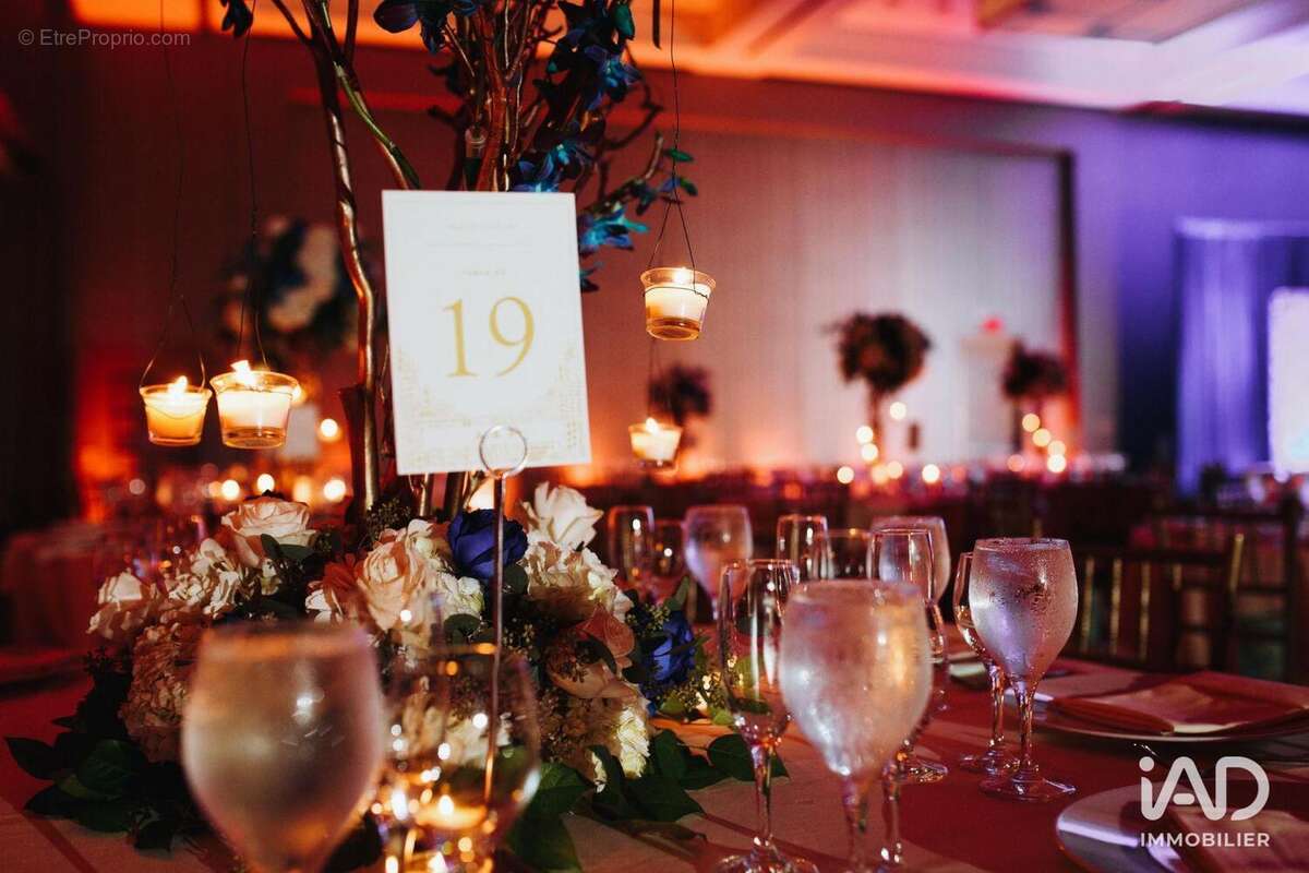 Photo 7 - Commerce à LIEUSAINT