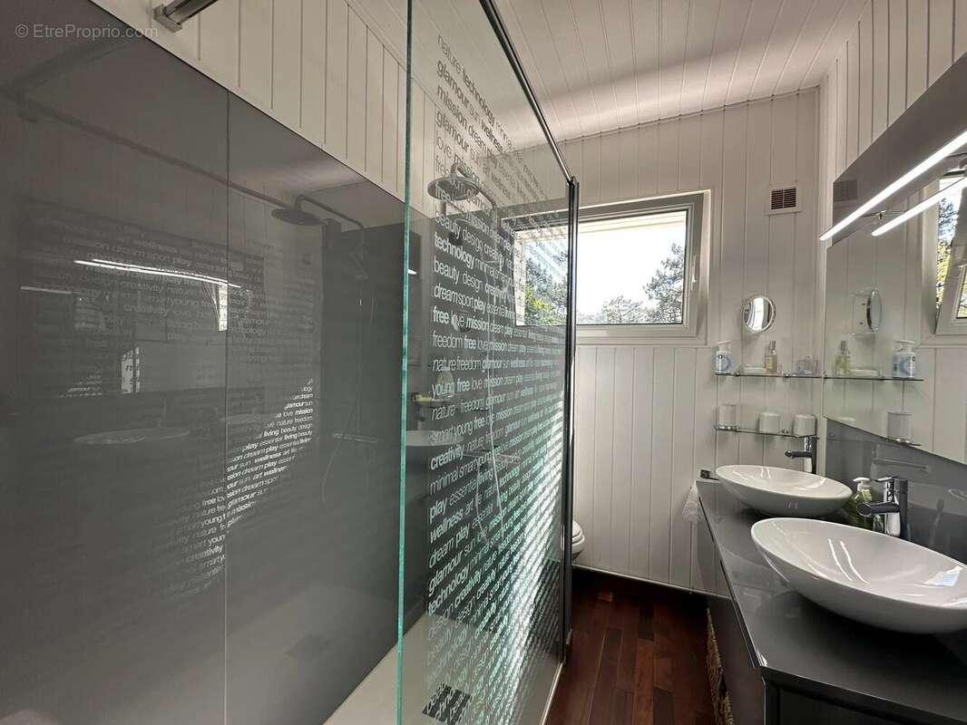 Maison à LE BOUSCAT