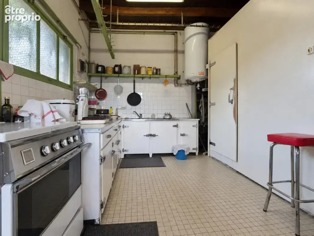  Maison de caractère aux multiples possibilités – Cœur de Saint-Laurent-de-Céris - photo 7
